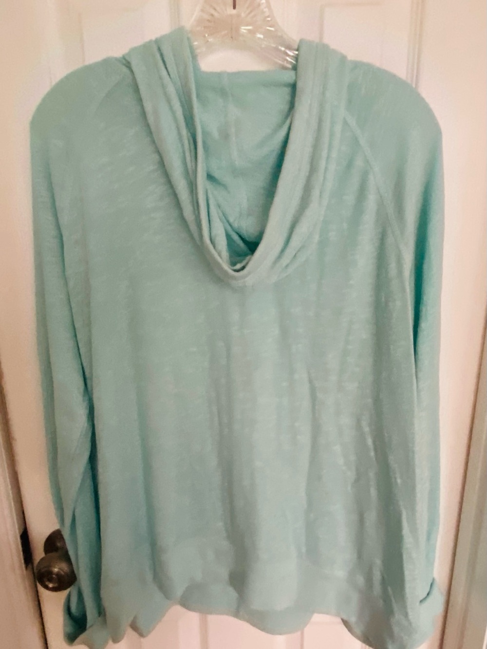 Mint Green Hooded Lightweight Women's Sweater - Mia & Tess. XL. Make Offer. - Picture 3 of 3